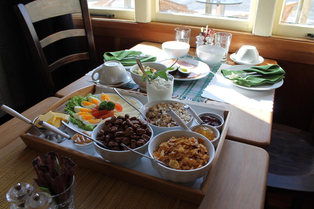 Stony River Hotel Okato Esterno foto