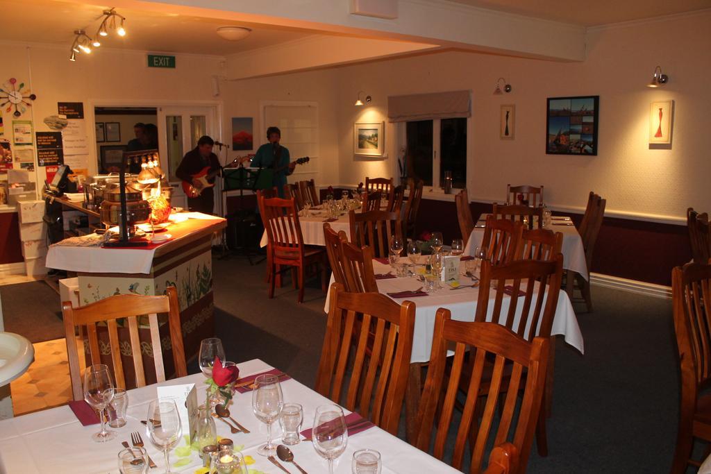 Stony River Hotel Okato Esterno foto