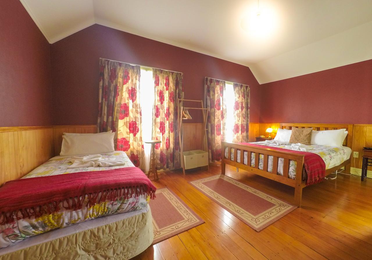 Stony River Hotel Okato Esterno foto