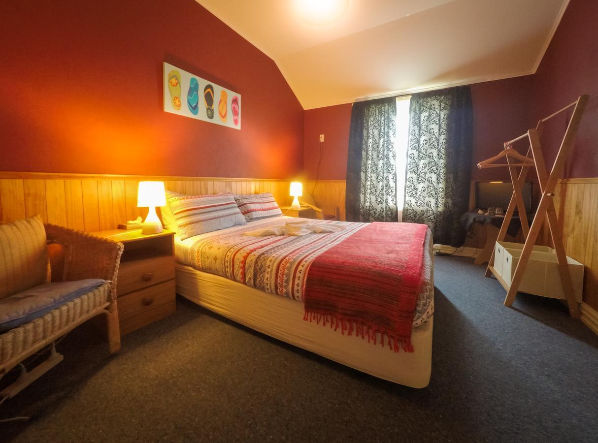 Stony River Hotel Okato Esterno foto